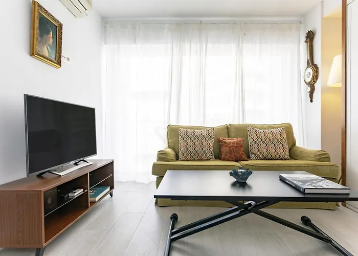 Livemalaga Modern & Vintage Malagueta